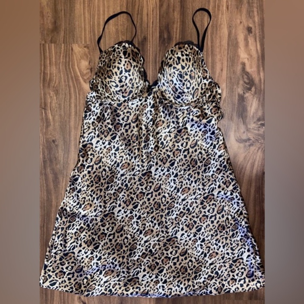 Victoria’s Secret Sexy Leopard Nightgown 36C